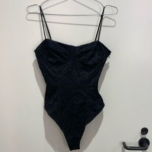 *NWTs* Zara lace corset bodysuit